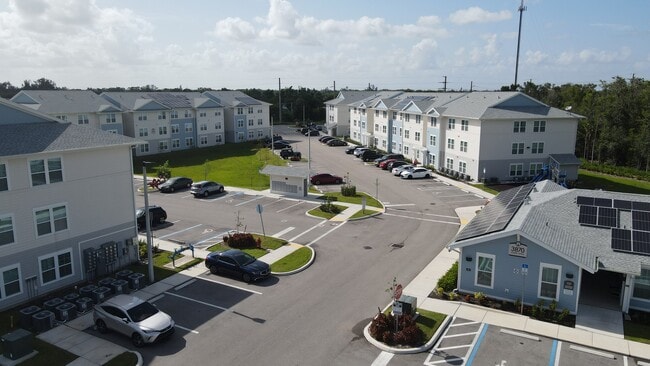 Photo - Brisas Del Sur Apartments