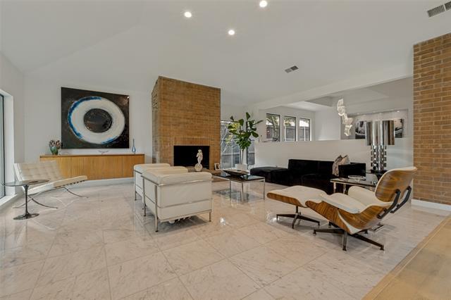 Photo - 6418 Covecreek Pl