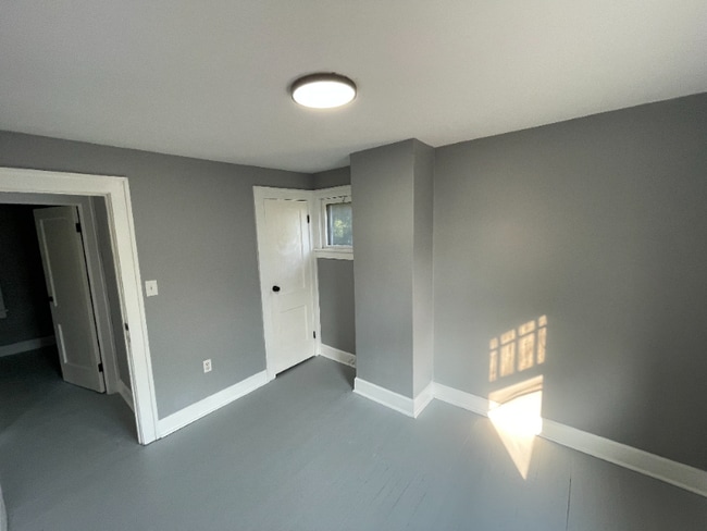 Photo - 1750 Urbana Rd