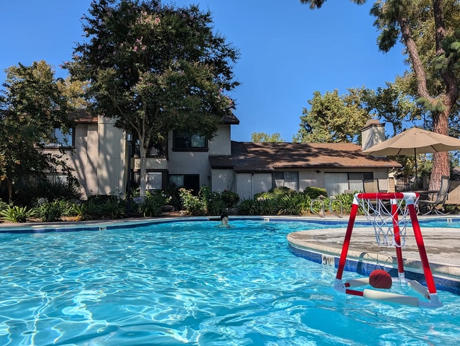 Pool & Hot tub next to Clubhouse - 1419 Poseidon