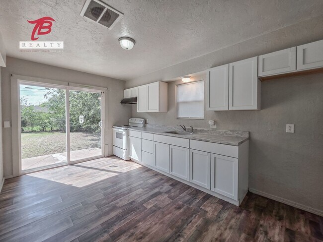 Photo - Newly Remodeled Home in SW OKC for Lease