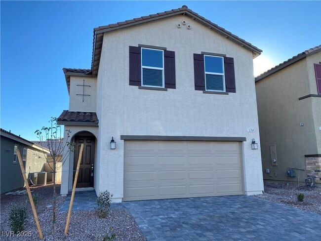 Photo - 5764 Prima St