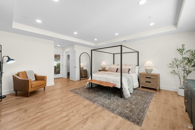 Photo - 101 Merrill St