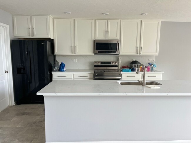 Photo - 2018 Poloview Pl