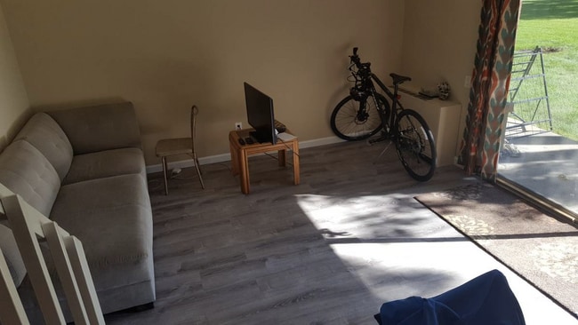 Photo - Beautiful 2 Bedroom, 1.5 Bathroom Apartment Available August 1st!