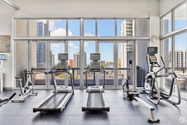 Brickell View Terrace Cardio Room - Brickell View Terrace