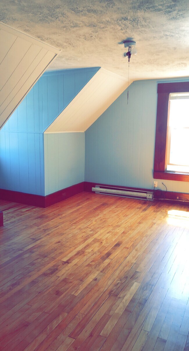 Bed room #1