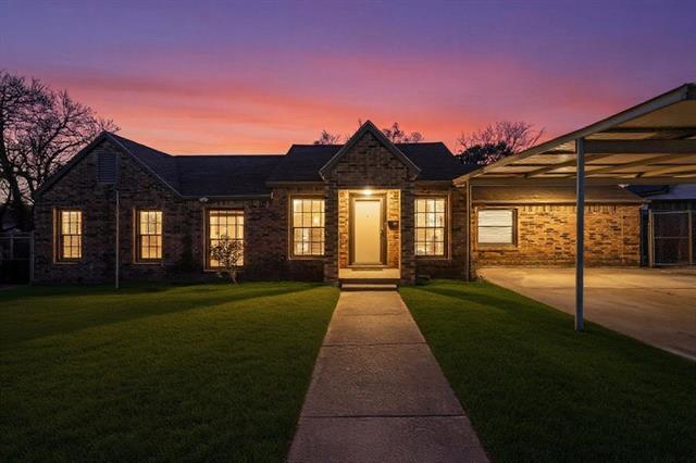 Photo - 1108 Winters St