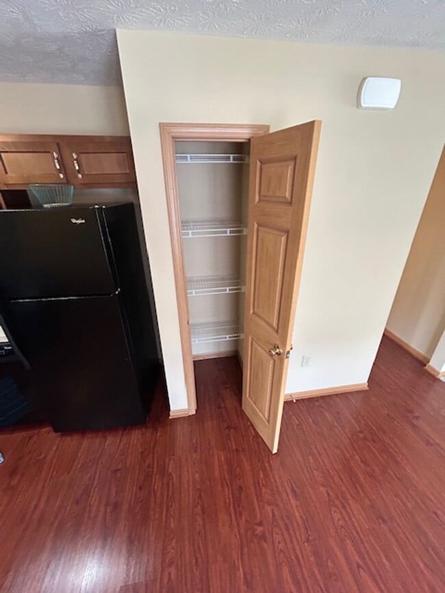 Photo - One Bedroom Apartment Available! Unit 1050-A Laurel Tree Ct