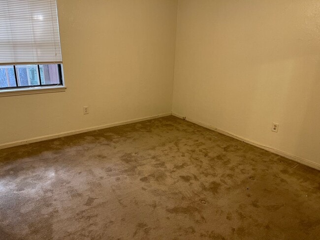 Photo - 2BED/1BA upstairs unit NE Tallahassee Unit C