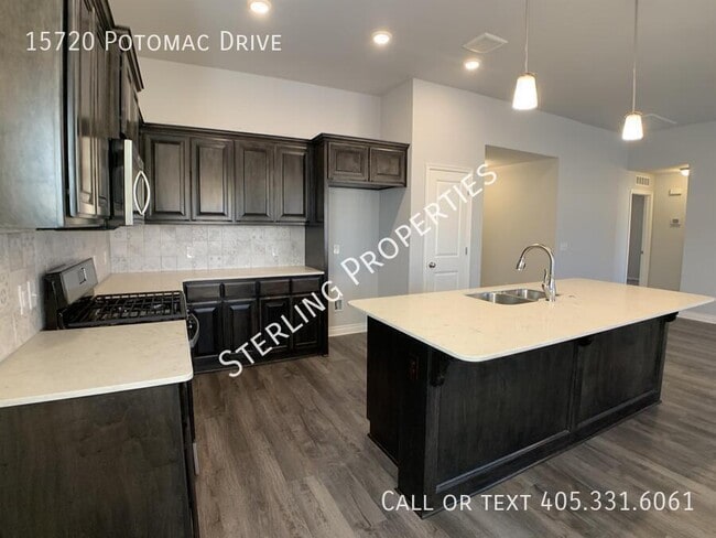 Photo - 15720 Potomac Dr