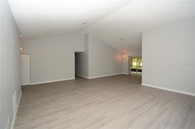 Photo - 23 Westrock Ln