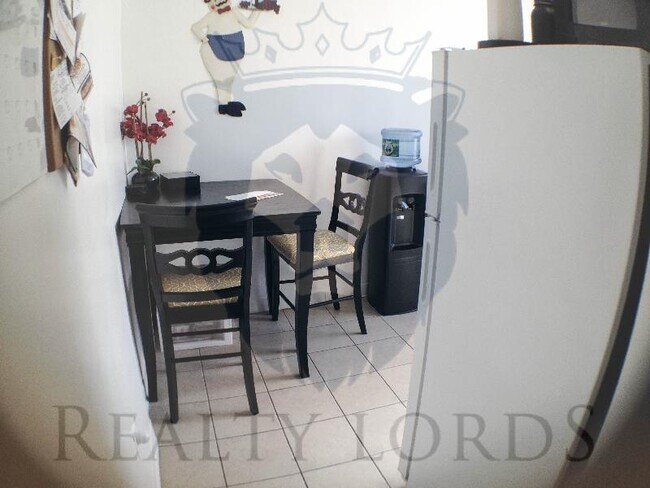 243 Harvard Ave Unidad 6