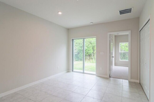 Photo - 3374 N Park Dr