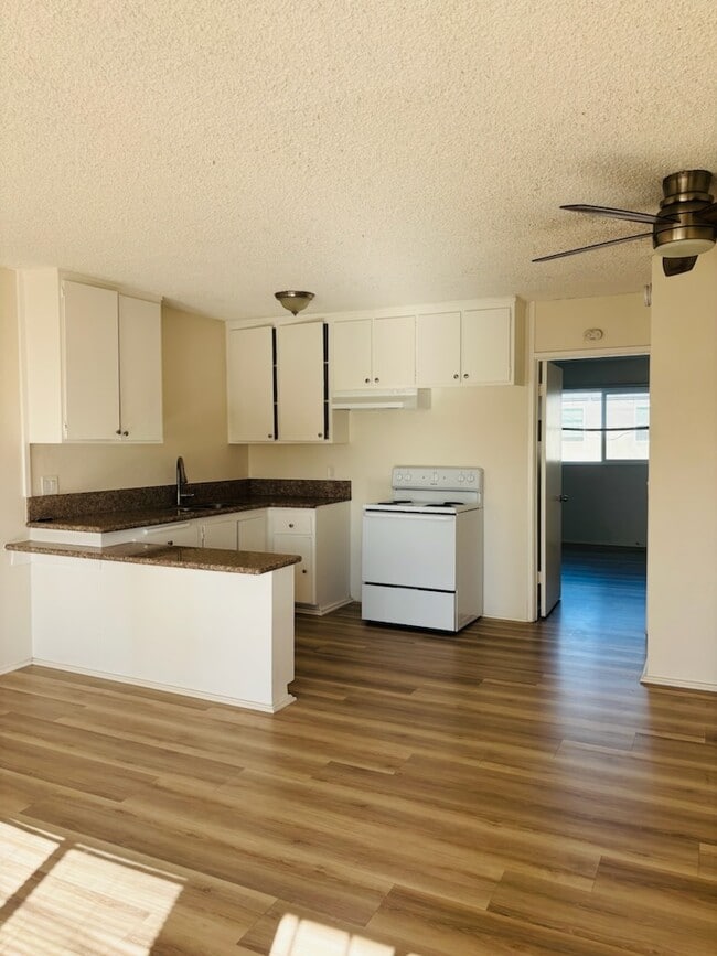 Building Photo - Romaine Street Apartments