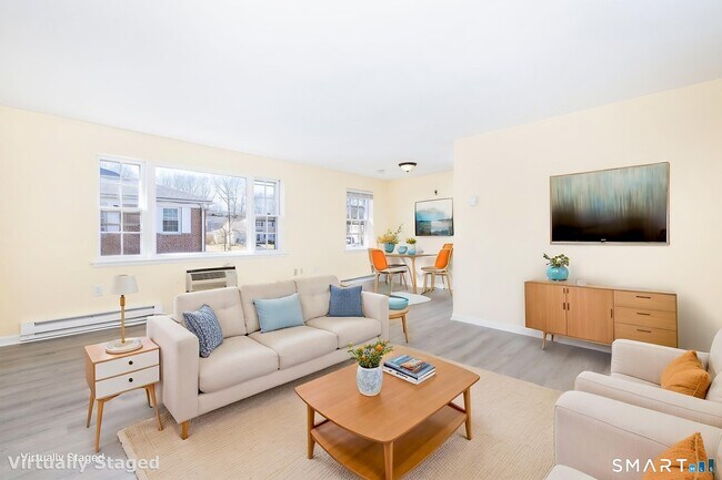 Photo - 117 Shadow Ln Unit APT B1