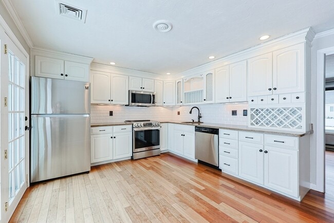 Photo - 835 Mt Hope St Unit 40