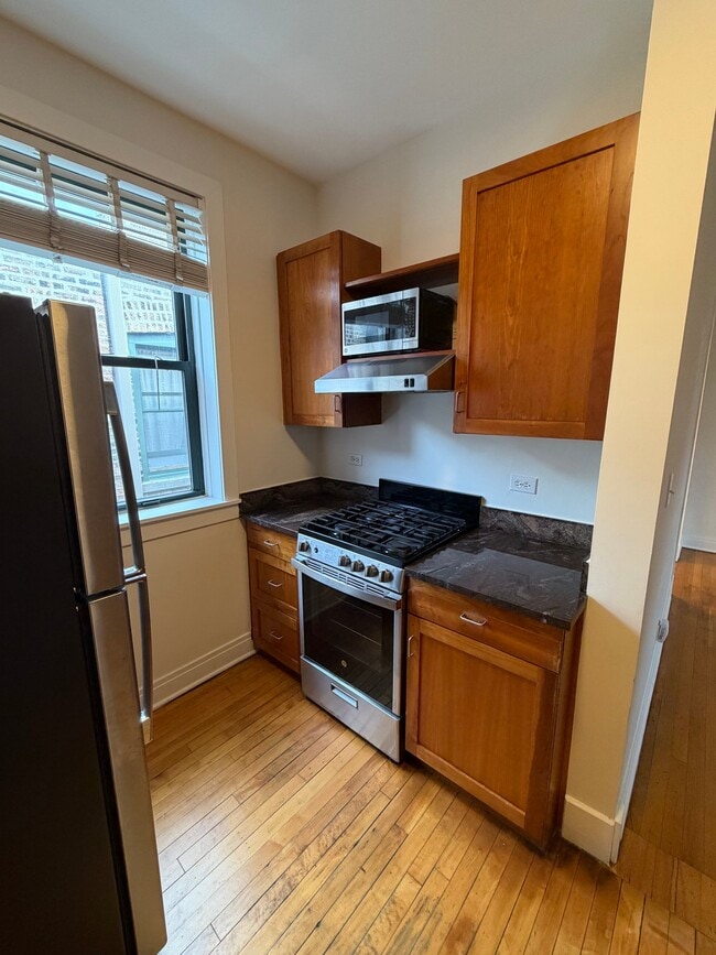 Photo - 7025 N Sheridan Rd Unit Apt 3N