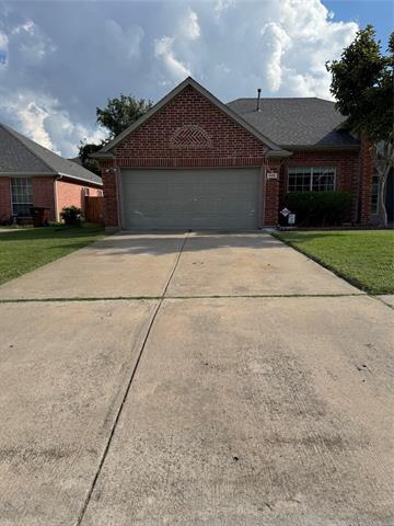 Photo - 808 Pimernel Ln