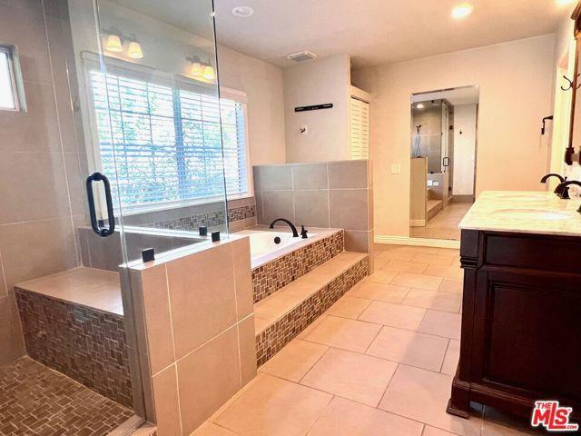 Photo - 401 Kings Rd