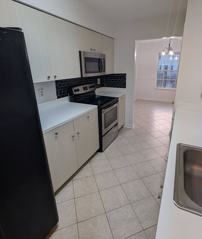 Photo - Available August 1, 2026 – Beautiful Townhome in Potomac Hills!