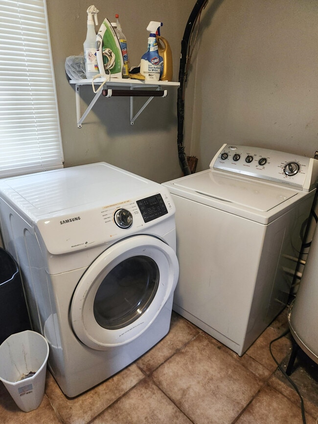 Photo - 2136 Chestnut Hill Cir