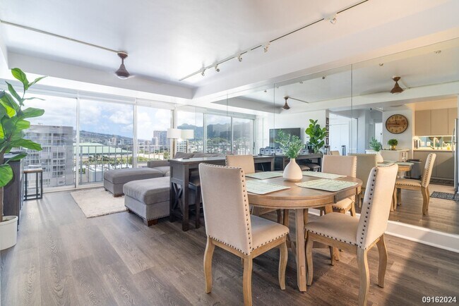 Photo - 2 BD/1.5 BA Fully Furnished Condo in Sunse... Unit 1702