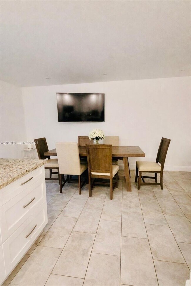 Photo - 2610 N 38th Ave