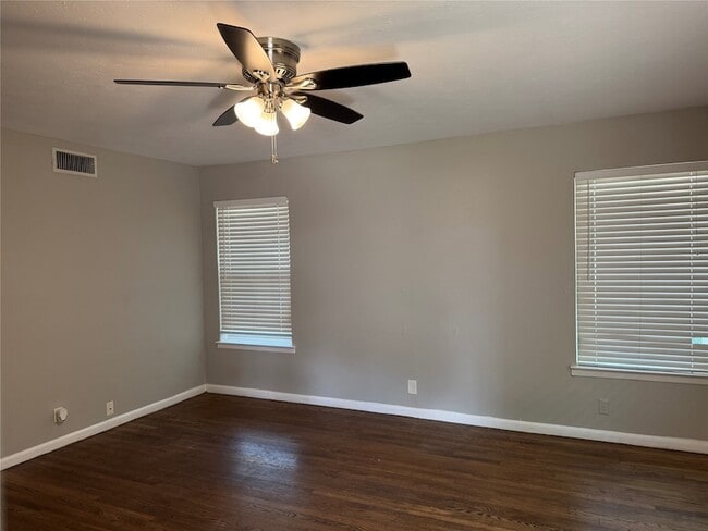 Photo - 11321 Wyatt St