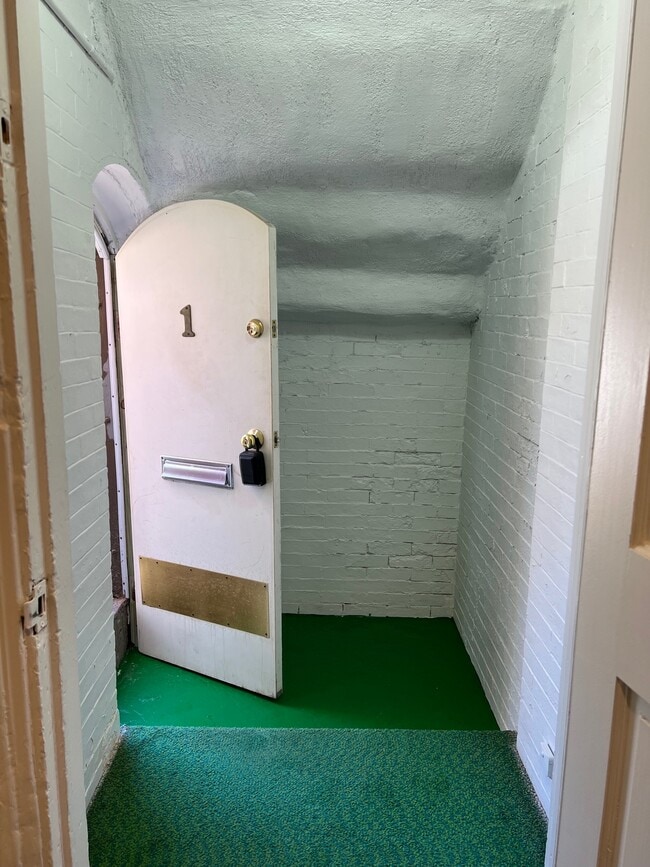 Entry Way - 85 Appleton St Unit #1