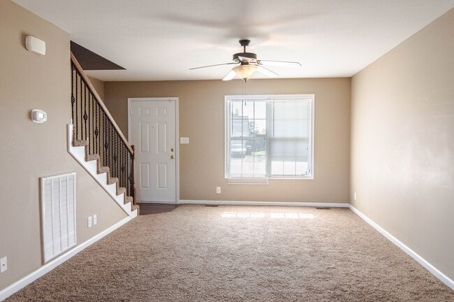Photo - Pet Friendly Three Bedroom!