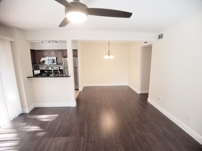 Gorgeous first floor 2/2 condo x Rent @ W... - Gorgeous first floor 2/2 condo x Rent @  W... Unit 65