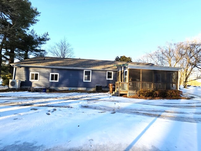 Photo - 29325 W Line Rd