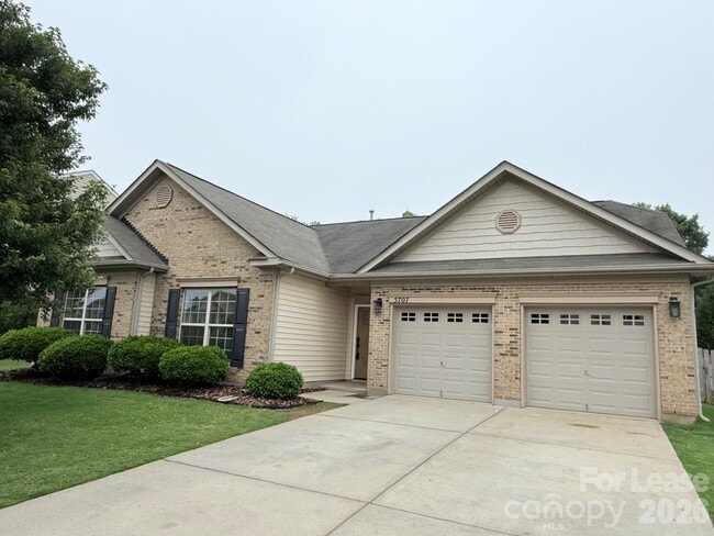 Building Photo - 5707 Verducci Ln