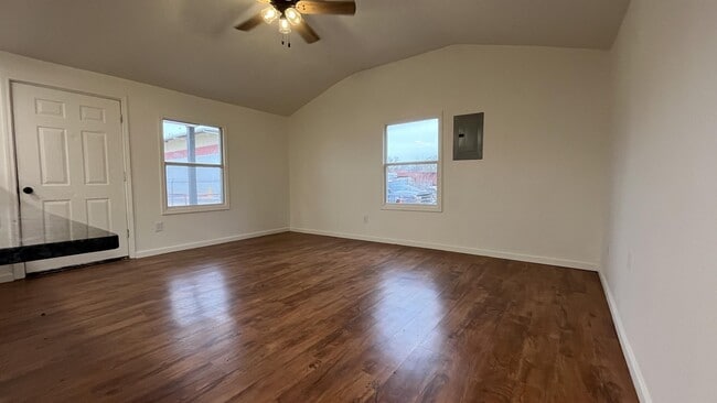 Photo - 512 S Wentz St