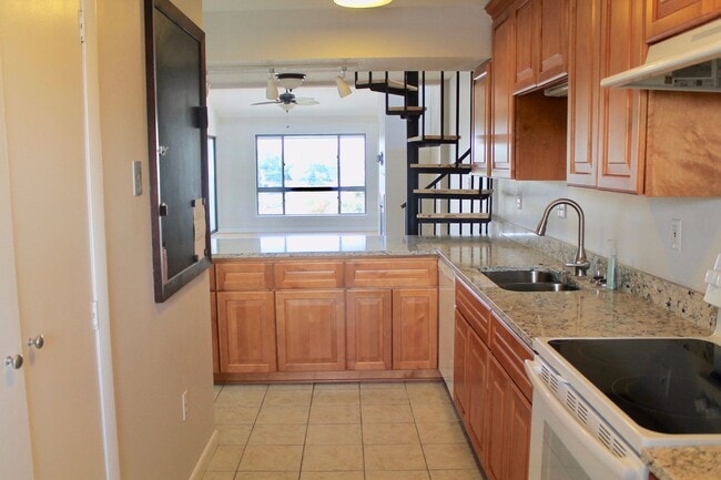 Photo - For Rent! Right on the Lynnhaven Inlet!