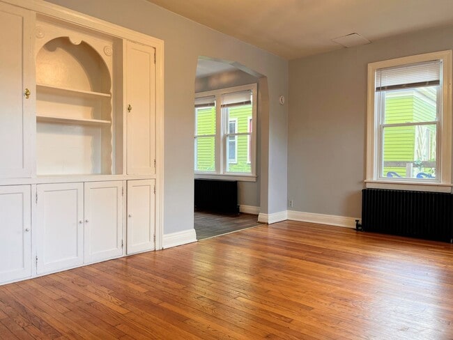 Building Photo - 234 Crescent Ave Unit 6