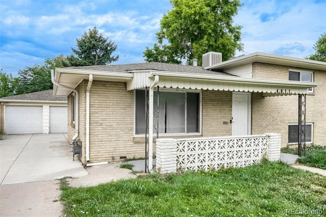 4811 Fenton St