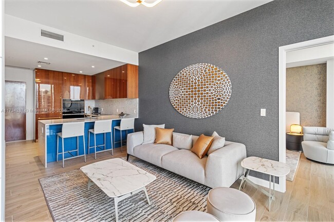 Photo - 2678 Tigertail Ave Condo Unit 1703