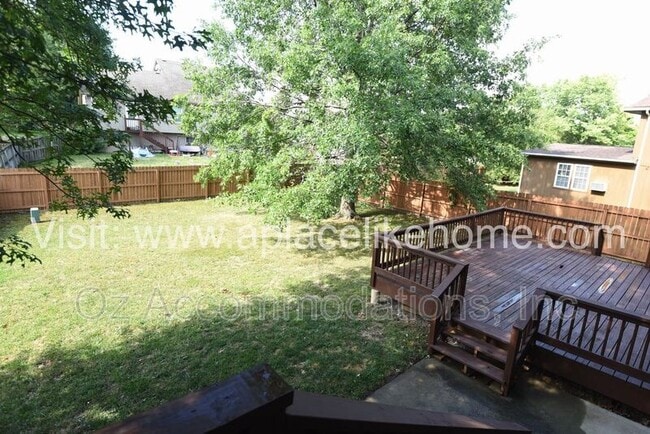 Photo - 15325 Riley St