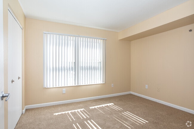 1BR, 1BA - 545 sq ft
