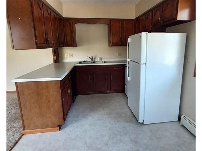 Photo - 631 13th St S