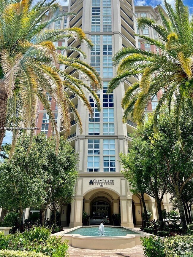Building Photo - 550 Okeechobee Blvd Unit 214 Rental