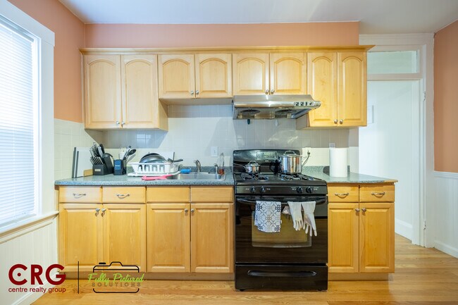 99 Glenville Ave Unit 3