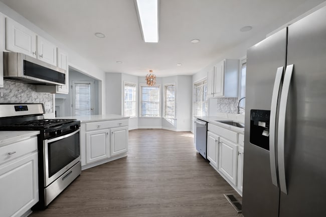 Photo - 5412 Cranston Ct