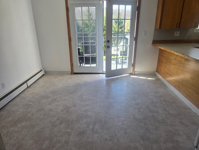 Photo - 1156 Glenwood Rd