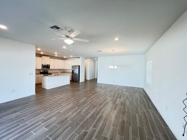 Photo - AWESOME 4BD/3BA Home in Ocala!!! Washer and Dryer INCLUDED!