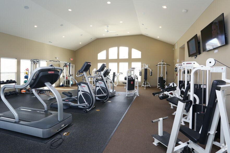 Traditions Apartment Homes For Rent in Burns Harbor, IN