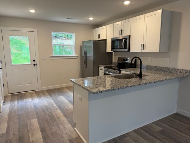 Photo - Hickory Duplex 119