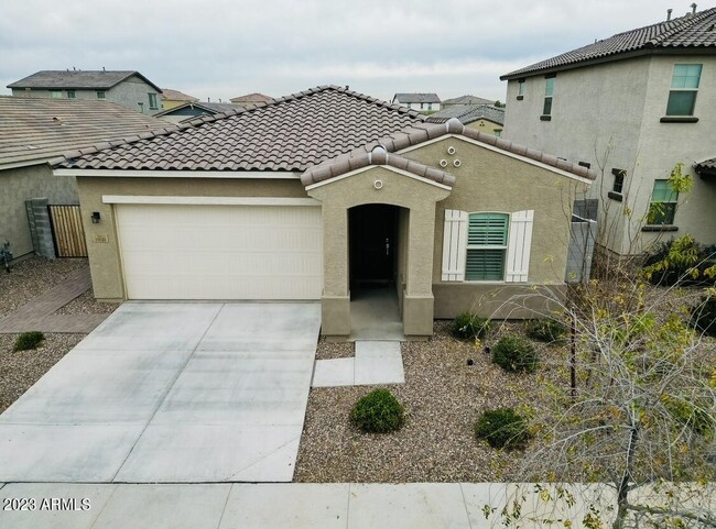 Photo - 10840 W Marshall Ave Casa